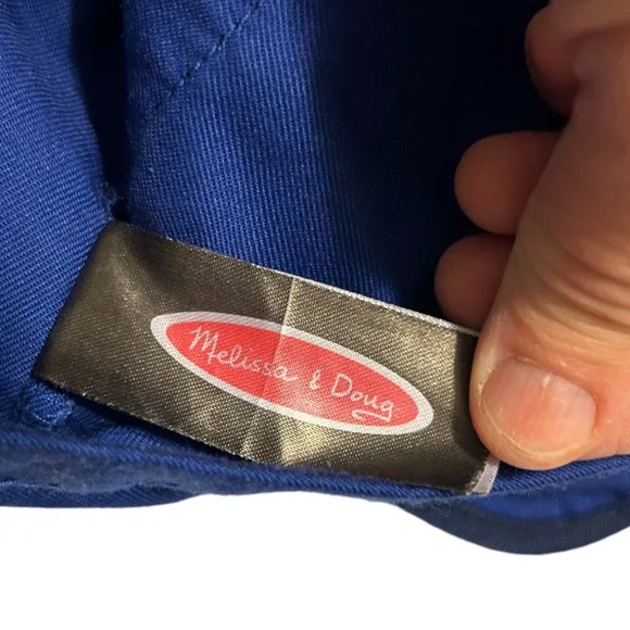 Melissa and Doug police uniform size 3-6 - Picture 2 of 10